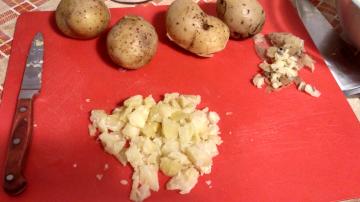 recipes/weed-potato-salad/6.jpg